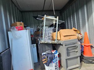 10 x 10 storage unit in Tampa, FL