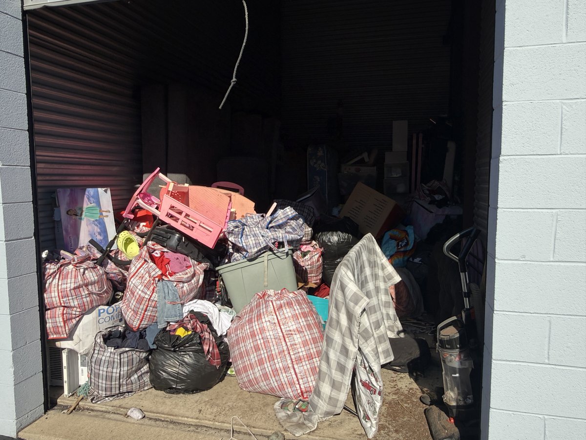 10 x 20 storage unit in Warren, MI