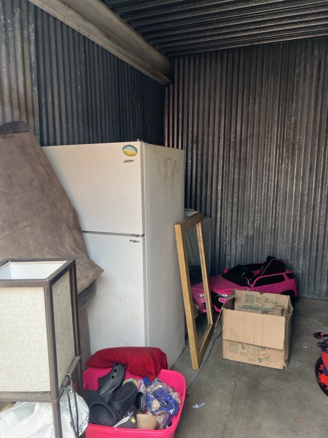 9 x 13 storage unit in Sacramento, CA