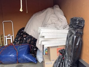 10 x 12 storage unit in Stockton, CA