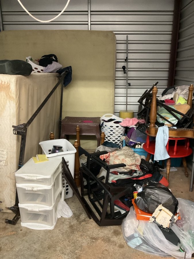 10 x 10 storage unit in Birmingham, AL