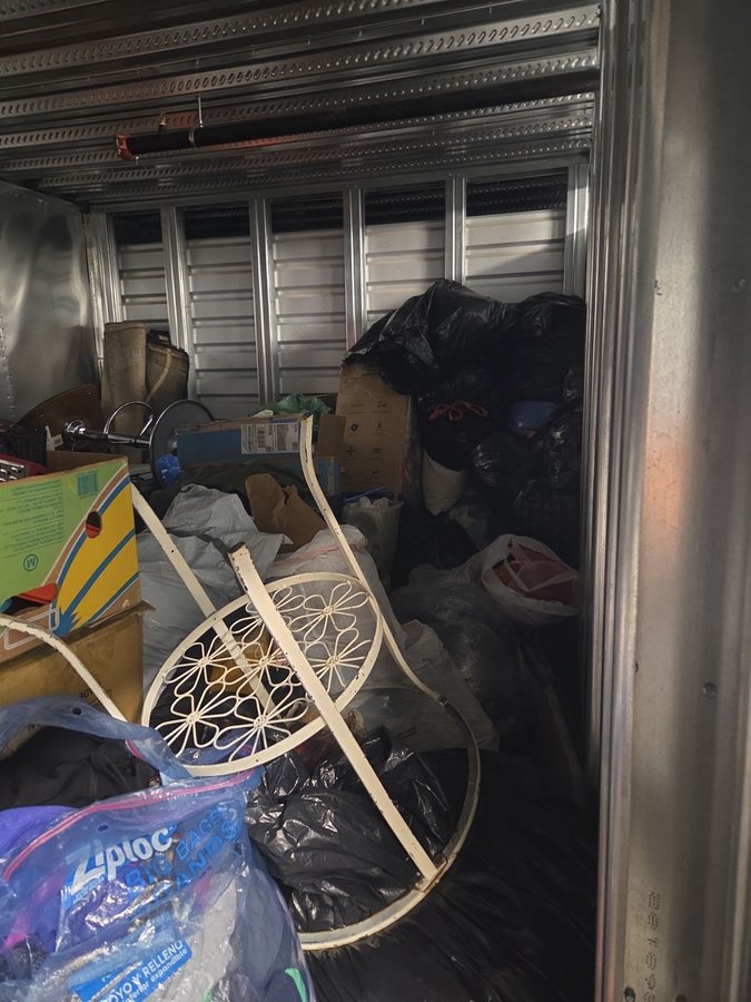 20 x 10 storage unit in Elk Grove, CA