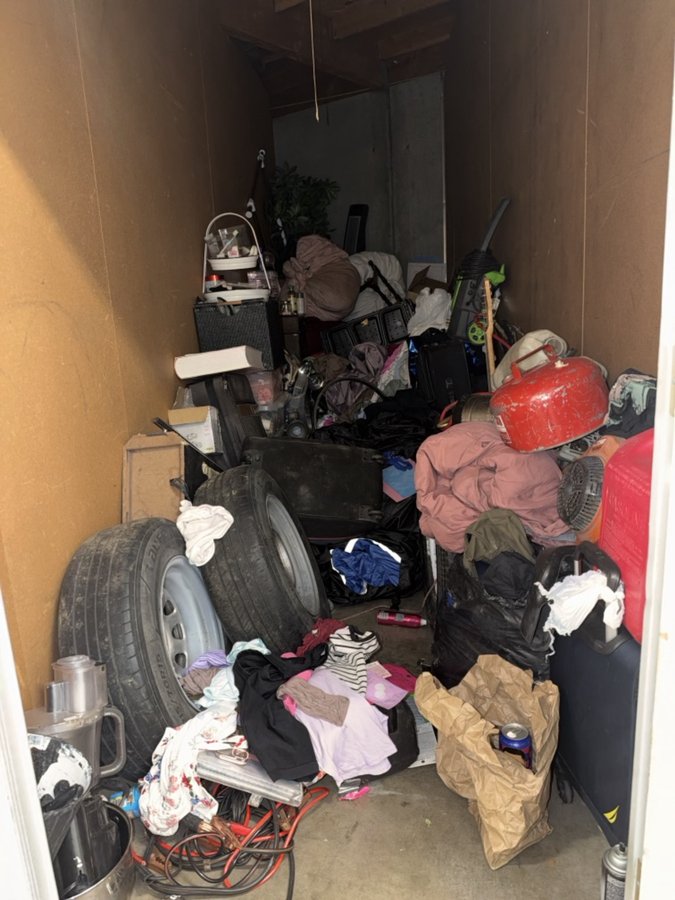 5 x 15 storage unit in Stockton, CA