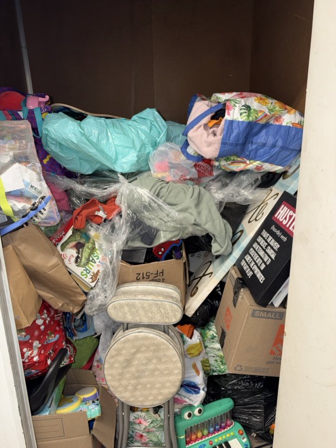 5 x 5 storage unit in Stockton, CA