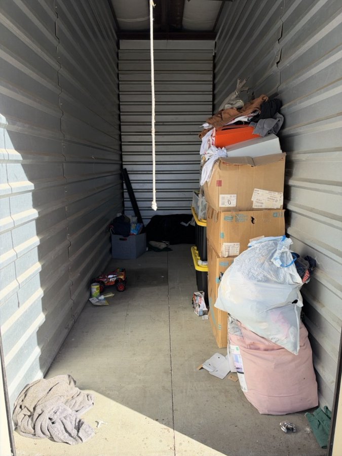 5 x 15 storage unit in Stockton, CA