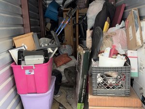 5 x 15 storage unit in Stockton, CA