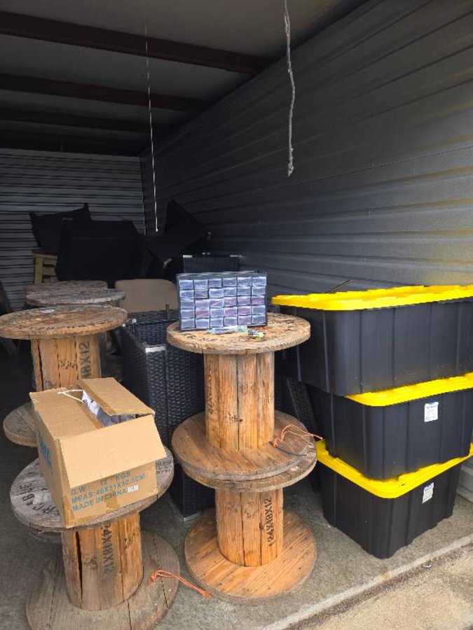 10 x 25 storage unit in Richmond, VA