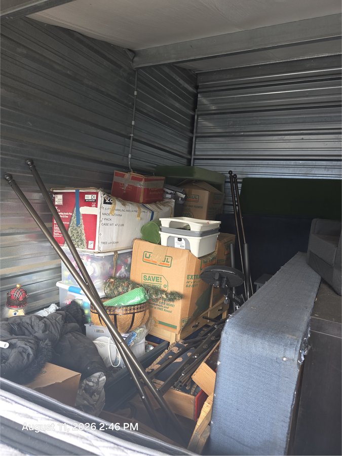 10 x 15 storage unit in Middletown, PA