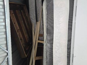 5 x 10 unit in Richmond