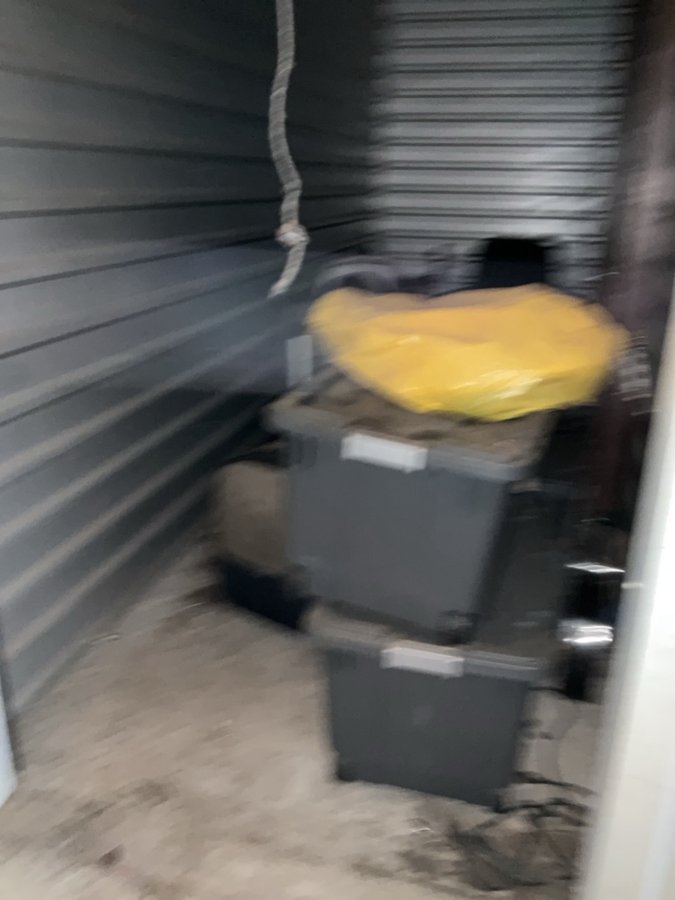 5 x 15 storage unit in Stockton, CA