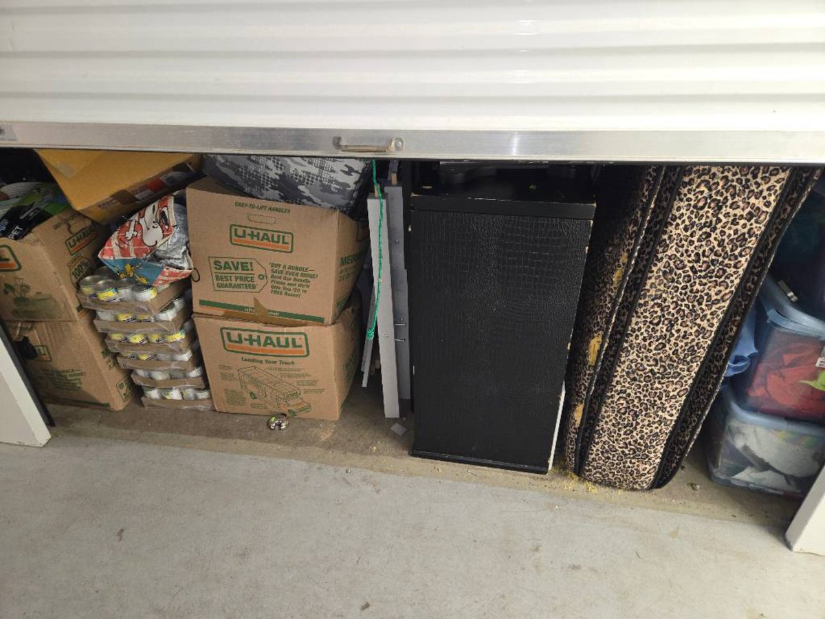 10 x 7 storage unit in Richmond, VA