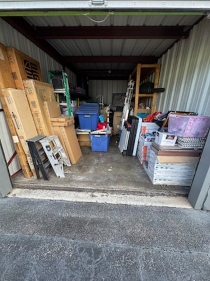 10 x 20 storage unit in Sunrise, FL