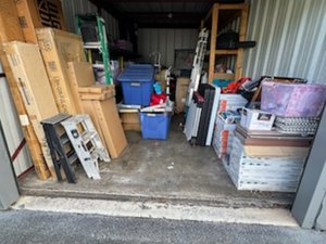 10 x 20 storage unit in Sunrise, FL