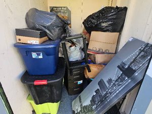 5 x 6 storage unit in Vallejo, CA