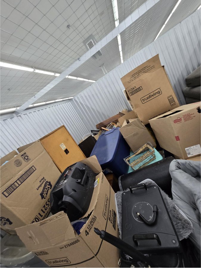 10 x 10 storage unit in Danville, VA