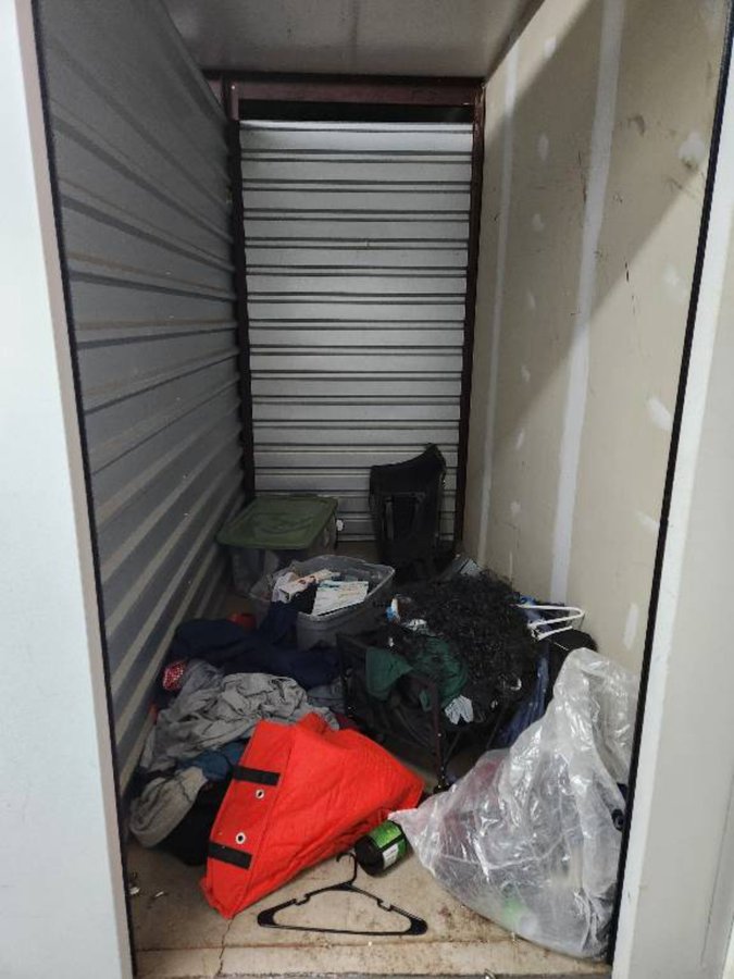 5 x 10 storage unit in Decatur, GA