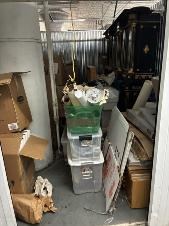 12 x 12 storage unit in Long Island City, NY