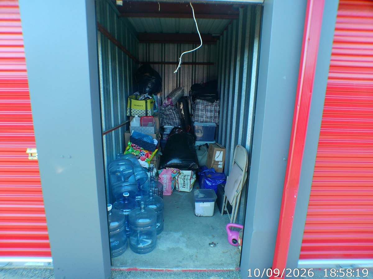 5 x 10 storage unit in Warrensville HTS, OH