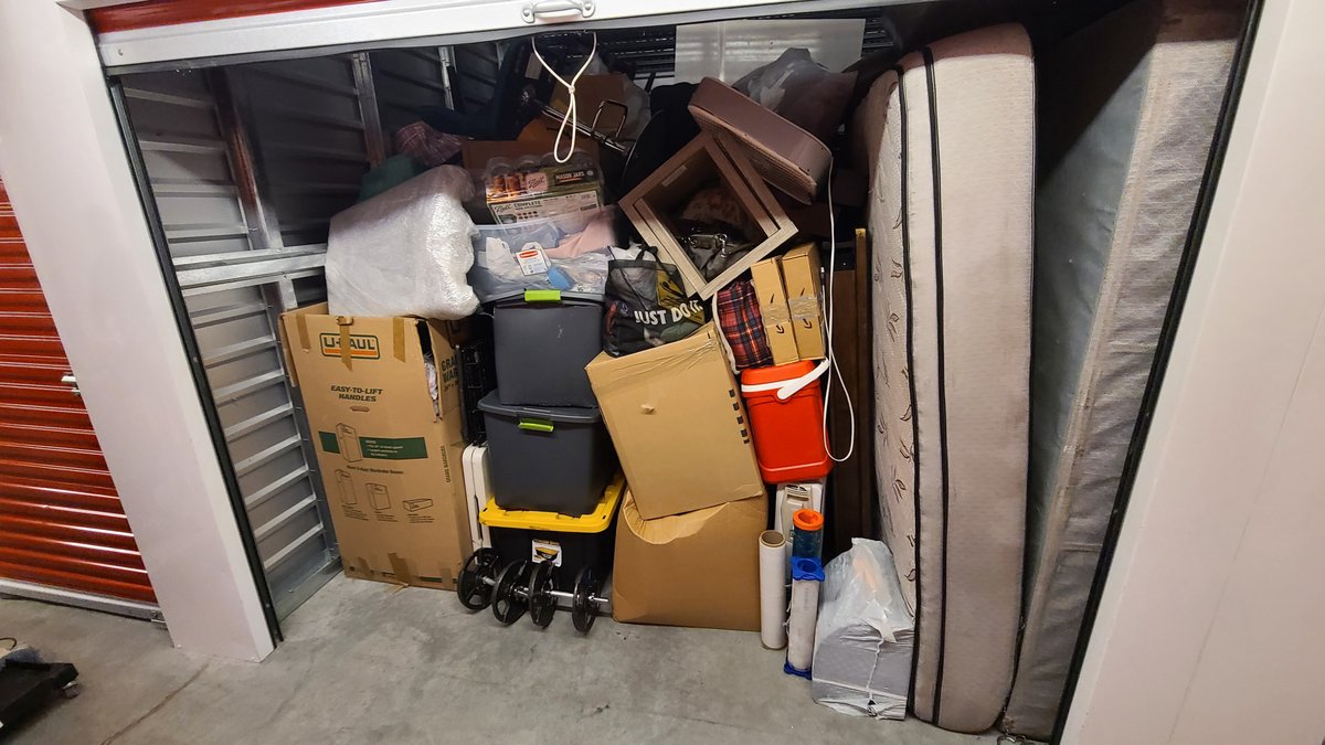 10 x 15 storage unit in Newcastle, WA