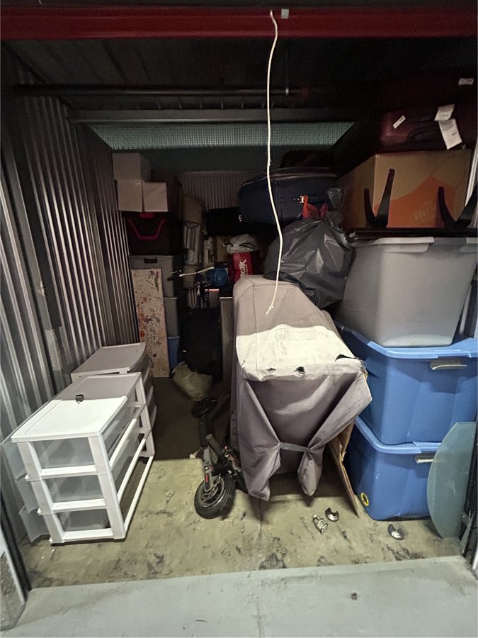 7 x 10 storage unit in Bronx, NY