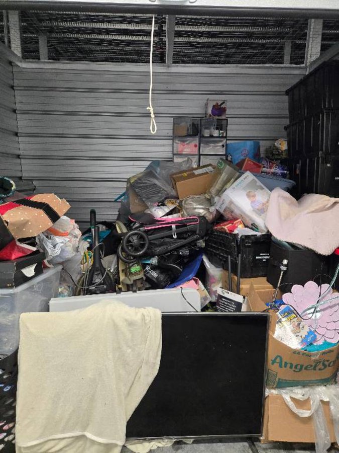 10 x 8 storage unit in Hopewell, VA