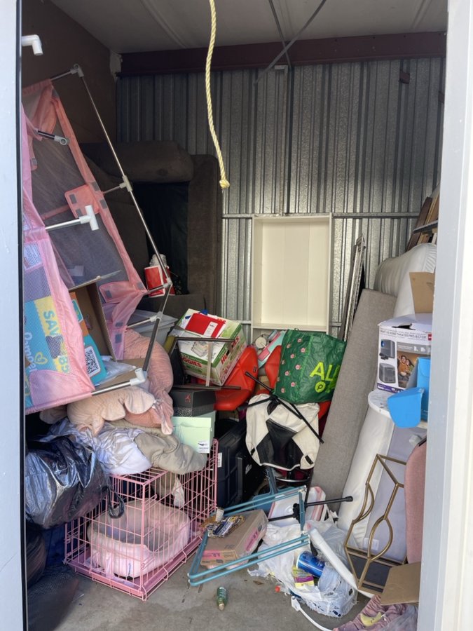 10 x 10 storage unit in Birmingham, AL