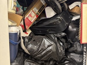 5 x 5 storage unit in Sacramento, CA