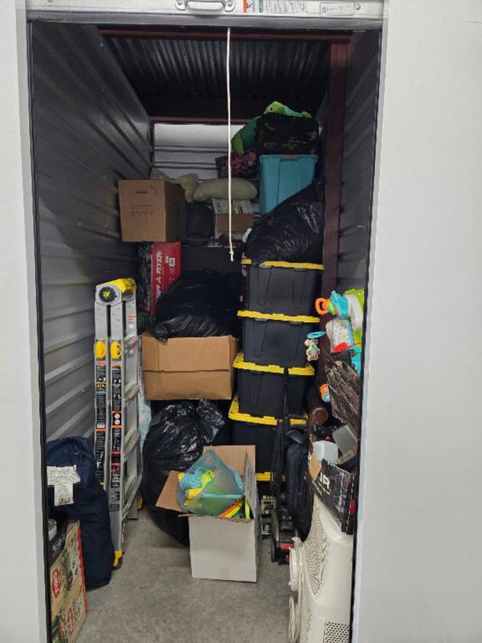 5 x 10 storage unit in San Antonio, TX