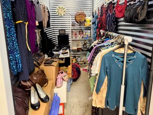 5 x 8 storage unit in Sarasota, FL