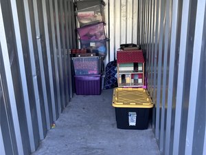 5 x 15 storage unit in Charles Town, WV