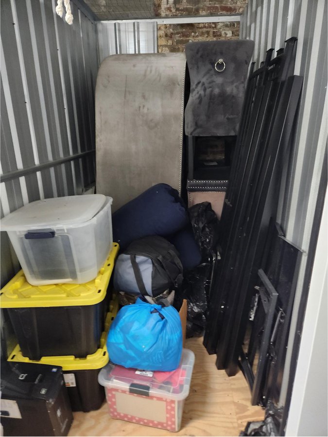 5 x 10 storage unit in Brooklyn, NY