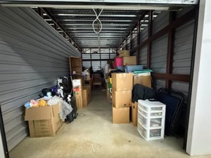 10 x 20 storage unit in Fairburn, GA