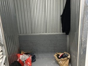 5 x 5 storage unit in Long Island City, NY