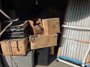 10 x 10 storage unit in Indianapolis, IN