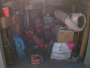 10 x 10 storage unit in Adelanto, CA