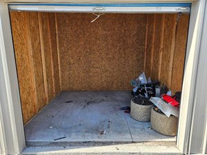 10 x 10 storage unit in New Albany, IN