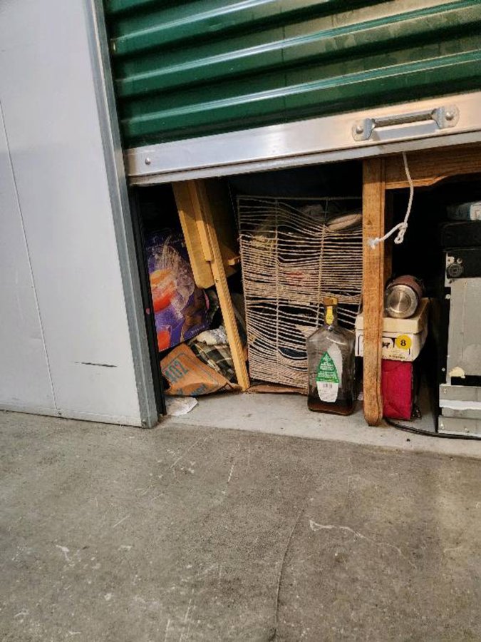 5 x 10 storage unit in Menlo Park, CA