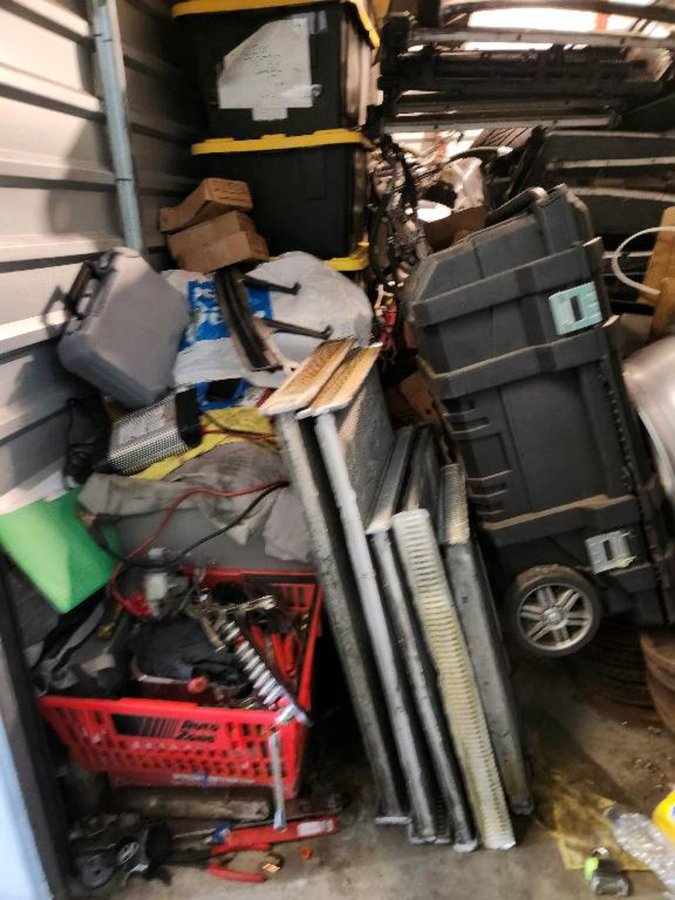 10 x 10 storage unit in Menlo Park, CA