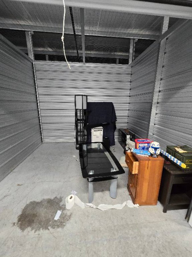 10 x 10 storage unit in Hopewell, VA
