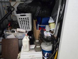 5 x 10 storage unit in Hampton, VA