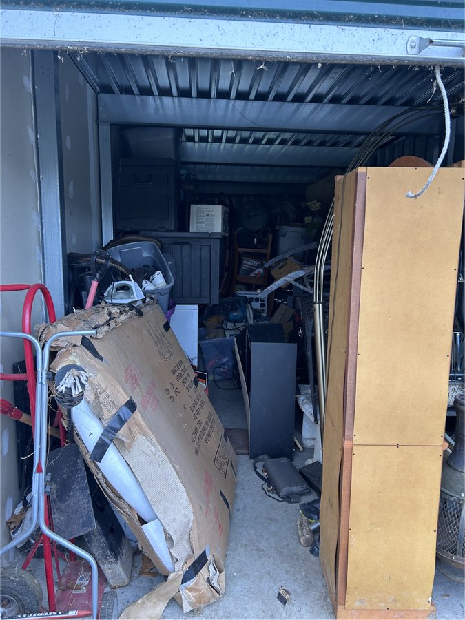 10 x 30 storage unit in Charles Town, WV
