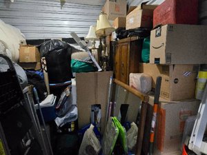 10 x 10 storage unit in Rockville, MD