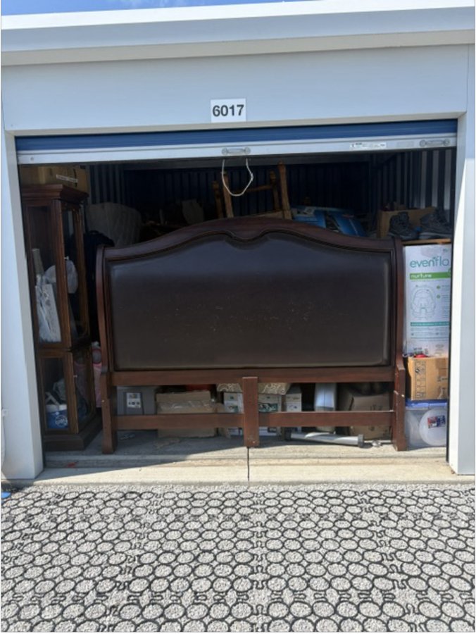 10 x 15 storage unit in Lakewood, OH