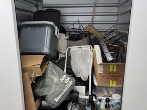 5 x 5 storage unit in Glen Burnie, MD