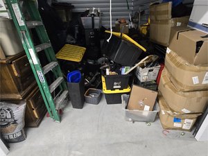 10 x 15 storage unit in Glen Burnie, MD