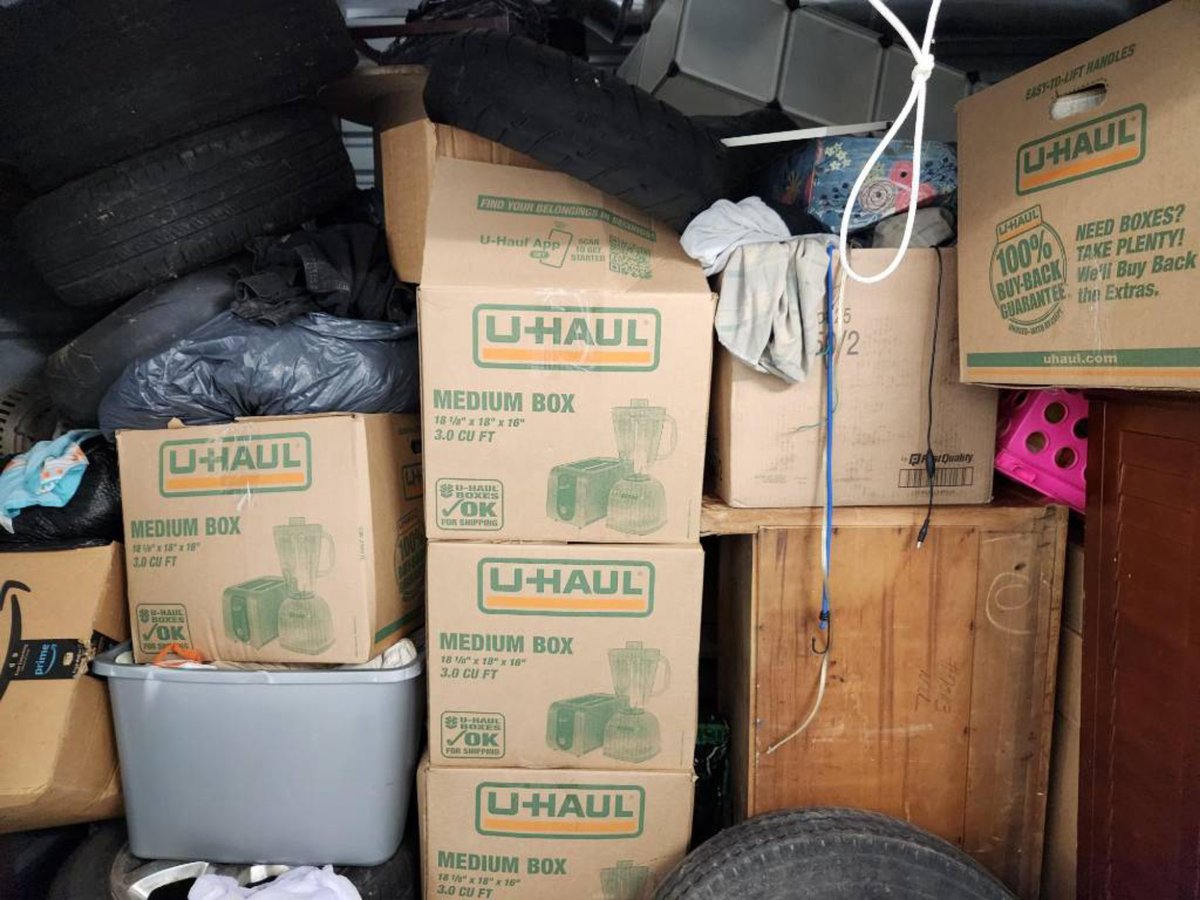 10 x 10 storage unit in Batavia, OH