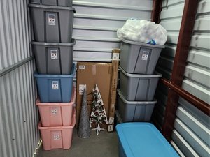 5 x 10 storage unit in Marietta, GA