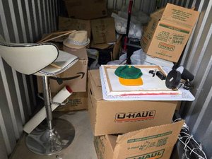5 x 10 storage unit in Chicago, IL