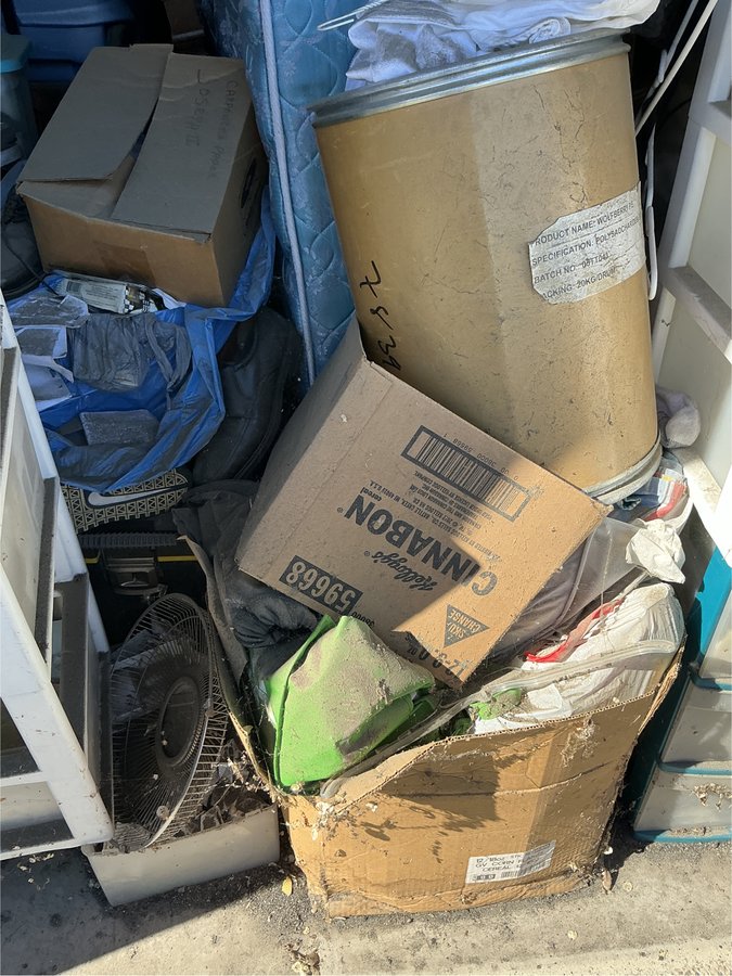 10 x 29 storage unit in Reno, NV