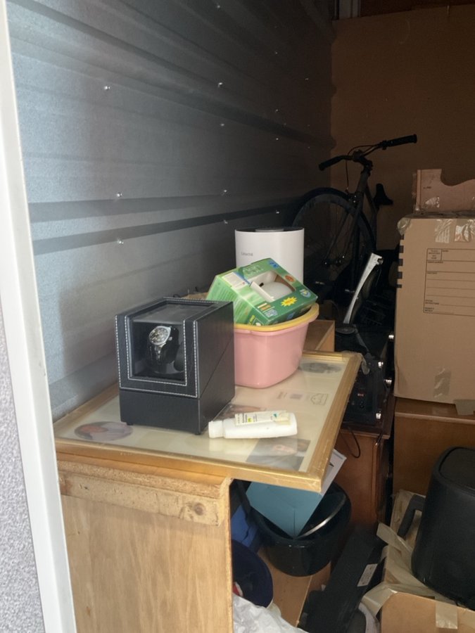 10 x 10 storage unit in El Cajon, CA